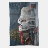 Grote Pyreneeën Snowy Sleigh Kerst Decor Theedoek (Verticaal)