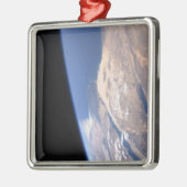 Grote schuine scène metalen ornament (Links)