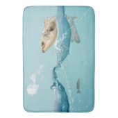 Grote vis in water badmat (Voorkant Verticaal)