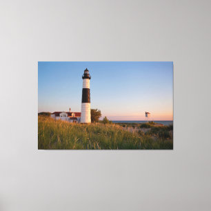 Grote vuurtoren op het meer canvas afdruk