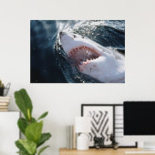 Grote witte haai op zee poster (Thuiskantoor)