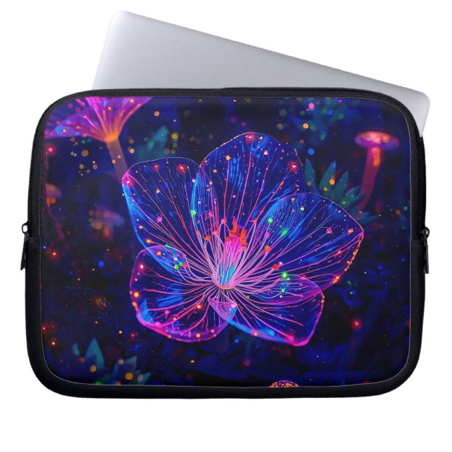 Grotto Glow Beyond 10' Laptop Sleeve (Voorkant)
