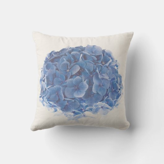 Groupe rond bleu d'hortensia sur le coussin blanc (Verso)