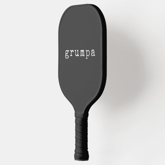 Grumpa Grappig chagrijnig opa in zwart-wit Pickleball Paddle (Links)