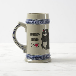 Grumpy mode op een rare vetkat bierpul