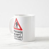 Grumpy Old Fart Mok. Waarschuwing mok voor oude gi (Voorkant links)