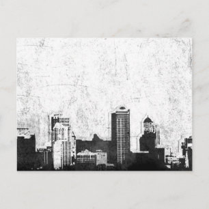 Grungy city background in zwart-wit briefkaart