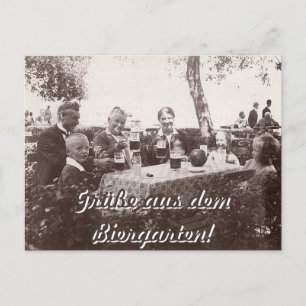 Grüße aus dem Biergarten Schwarzweißfoto Familie Briefkaart