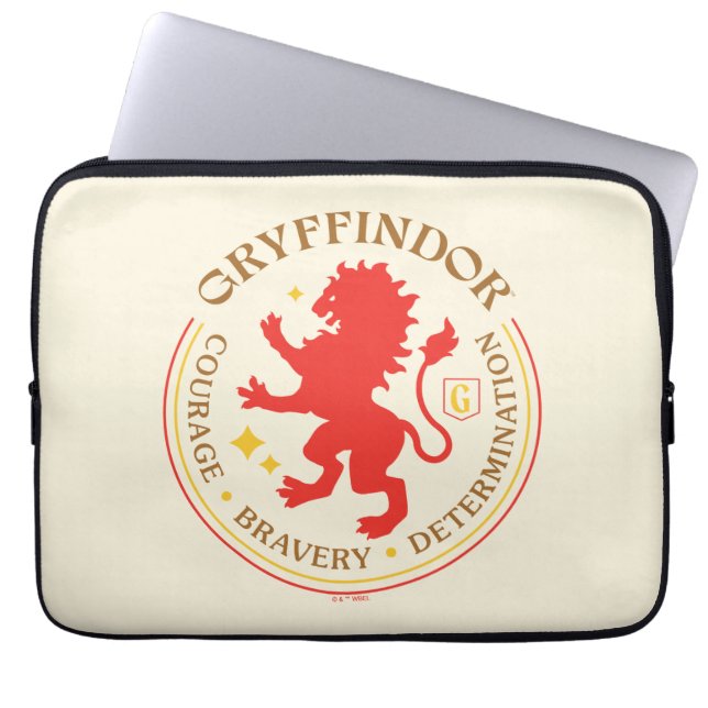 GRYFFINDOR™ Red Lion House Pride Badge Laptop Sleeve (Voorkant)