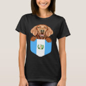 Guatemala Flag Irish Setter Dog In Pocket T-shirt (Voorkant)