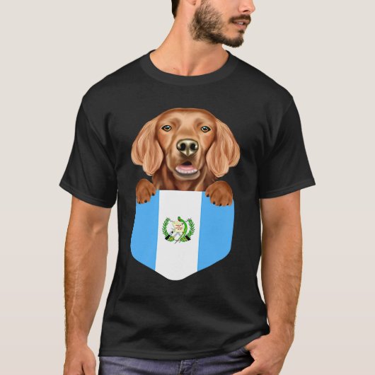 Guatemala Flag Irish Setter Dog In Pocket T-shirt (Voorkant)