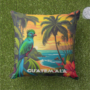Guatemala Reis Vintage Poster Quetzal Buitenkussen