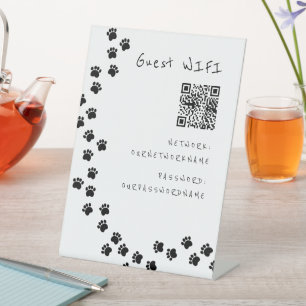 Guest wifi QR code dog pad Reclamebord Met Voetstuk