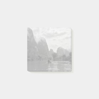 Guilin, China Post-it® Notes