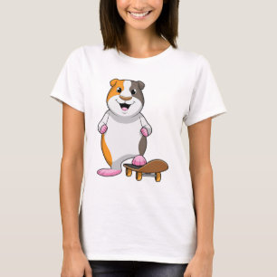 Guinee als Skater met skateboard T-shirt