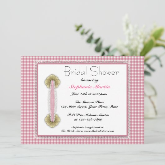 Guingan rose, dentelle, invitation de Fête de la (Debout devant)