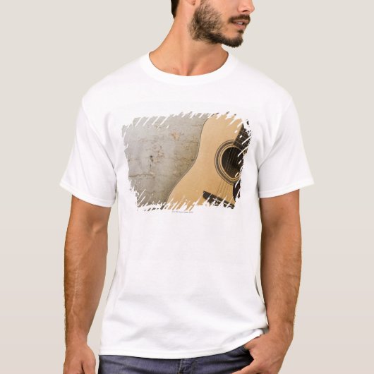 Guitar en Bricks T-shirt (Voorkant)