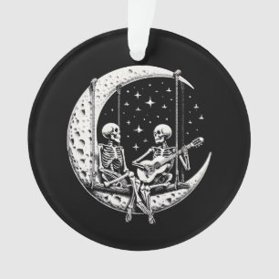Guitare de lune de couple de squelettes