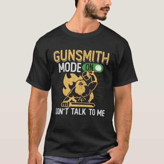 Gunsmith Mode op vuurwapens & Pistool Gunsmithing T-shirt (Voorkant)