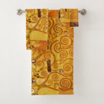 Gustav Klimt Arbre de Vie : Symboliste Art Nouveau<br><div class="desc">Élevez votre espace avec ce chef-d'oeuvre emblématique, "L'arbre de vie" de Gustav Klimt (de la Frieze Stoclet). Cette oeuvre d'art de l'Art Nouveau est captivante avec ses branches dorées tourbillonnantes, ses motifs complexes et ses motifs symboliques qui représentent le voyage, la connexion et la croissance de la vie. L'utilisation signature...</div>
