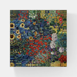 Gustav Klimt Boerderij Garden W/Sunflower Paperwei