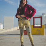 Gustav Klimt's The Kiss Leggings - Cool<br><div class="desc">Un collage de "The Kiss" de Gustav Klimt. Nous pensons que nous avons fait un travail impressionnant de découper et d'assembler "The Kiss" pour que vous portiez et affichez sur vos belles jambes. Cette célèbre peinture romantique d'un âge d'or romantique vous fera vous sentir bien, avoir l'air bien et attraper...</div>
