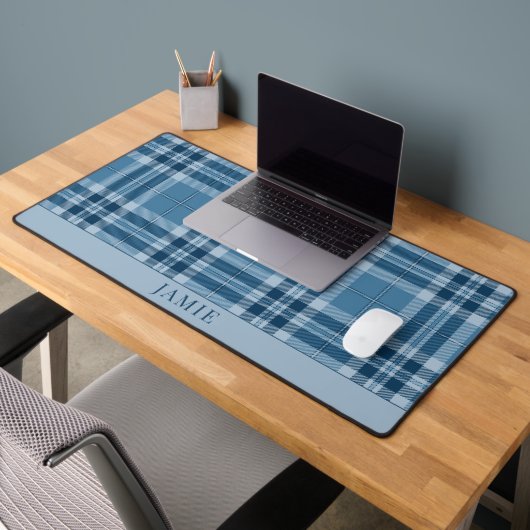 Guy's Dorm Room Blue Plaid Bureaumat (Kantoor 2)