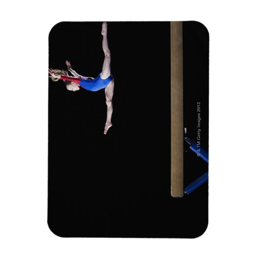 Gymnast (9-10) met balansstraal 2 magneet (Verticaal)