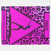 Gymnast met een wilde zijroze luipaard gymnastiek fleece deken (Voorkant (Horizontaal))