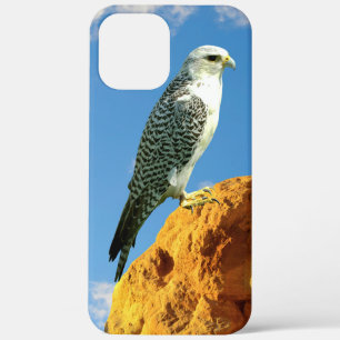 Gyrfalcon neergestreken op een rots telefoonhoes iPhone 12 pro max hoesje