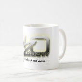 H2O transformant une tasse de culture (Devant droit)