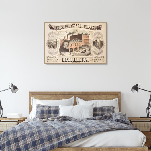 H.& H. Reiners Distillery Building in Brooklyn, NY Canvas Afdruk (Insitu (Slaapkamer))