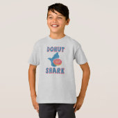 Haai die een donut eet t-shirt (Voorkant volledig)