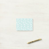 Haaien die Blauw zwemmen en Witte Nieuwheid Post-it® Notes (Op bureau)