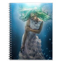 Haar Emerald Curls - Mermaid Hovering Underwater