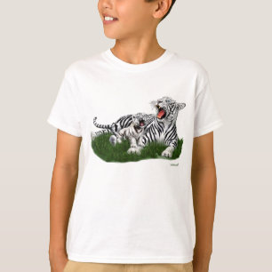 Haar krab aan de rand scheuren t-shirt