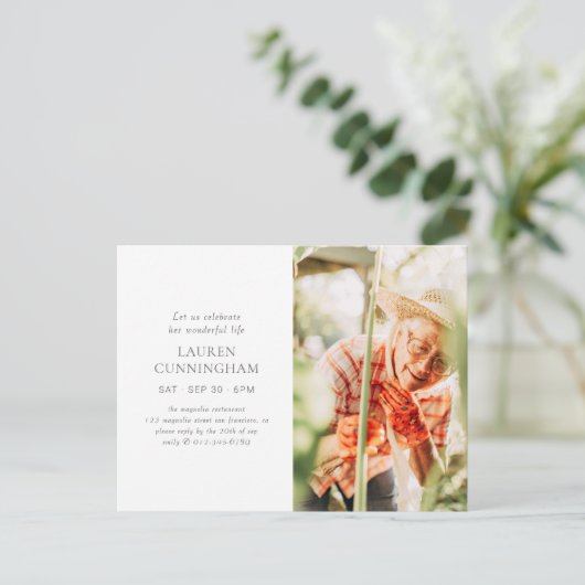 Haar Leven Vieren Moderne Eenvoudige Minimalistisc Briefkaart (Staand voorkant)