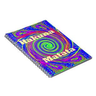 Hakuna Matata – Whirl Design met levendige kleuren Notitieboek
