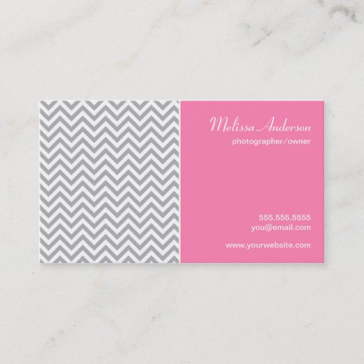 Half Chevron Pattern Grey and Pink Visitekaartje (Voorkant)