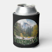 Half Dome in de herfst, met "Yosemite" tekst Blikjeskoeler (Blikje Voorkant)