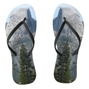 Half-dome van Panorama Trail I Teenslippers