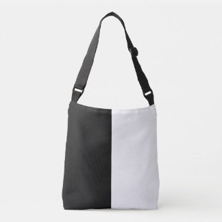 half white half black, half black half white crossbody tas
