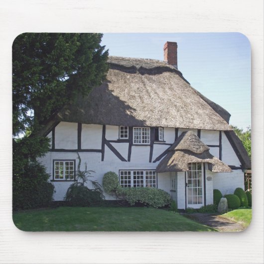 Halfgetimbered Thatched Cottage Muismat (Voorkant)