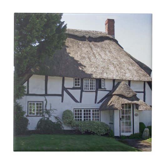 Halfgetimbered Thatched Cottage Tegeltje (Voorkant)