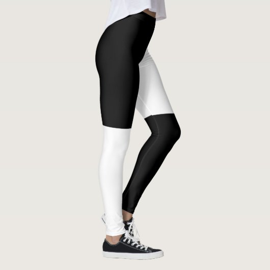 Halfwitte en zwarte helft leggings (Rechts)