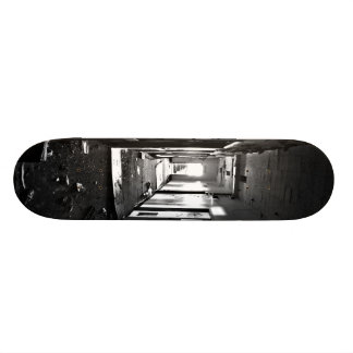 Hall Skateboard
