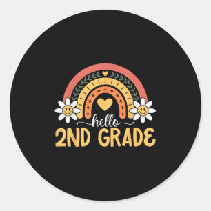 Hallo 2e klas regenboogmadeliefje eerste schooldag ronde sticker