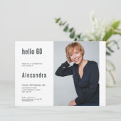Hallo 60 ꟾ 60e verjaardagsfeestje aangepaste foto kaart (Staand voorkant)