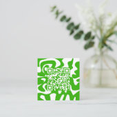 Hallo QR Code Retro Groovy Lime Groen Wit Vierkante Visitekaartje (Staand voorkant)