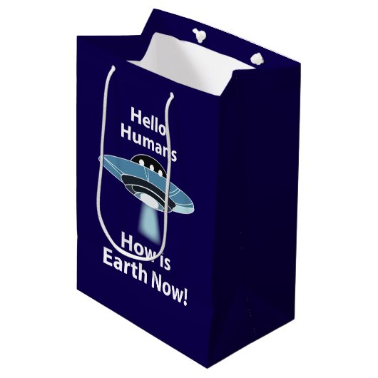 Hallo UFO Hoe is de aarde nu UFO? Medium Cadeauzakje (Voorkant Gekanteld)